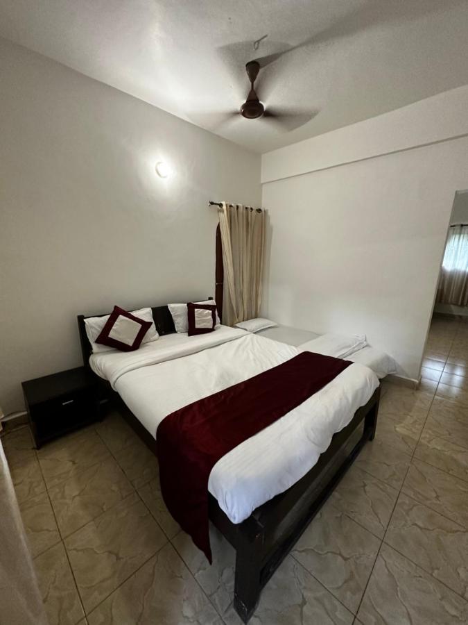 Sunshine Hotel
